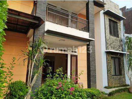 Jual Rumah 2 Lantai Griya Jakarta Pamulang Startegis Murah Luas Nego Shm 2