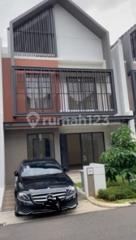 Jual Rumah 3 Lantai Attic Room Cluster Leonora Strategis Luas Murah Shm