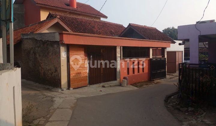 Dijual Rumah 2 Lantai Siap Huni Bebas Banjir Termurah SHM Nego