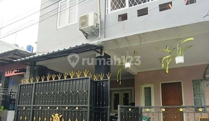 Jual Rumah Rangkapan Jaya Depok 2 Lantai Full Furnish Murah Nego Luas Strategis Bagus