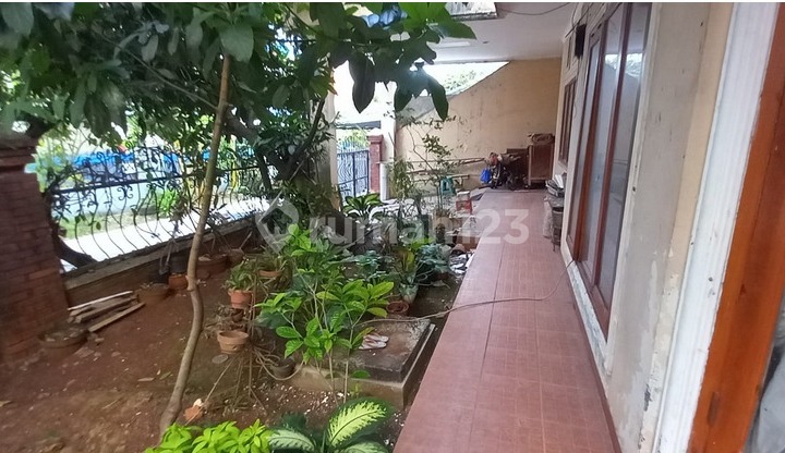 Jual Rumah Hook 2 Lantai Murah Luas Strategis Shm Nego