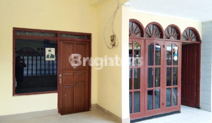 Rumah Murah, Bagus dan Terawat di Pondok Candra Sidoarjo Rumah Murah, Bagus dan Terawat di Pondok Candra Sidoarjo