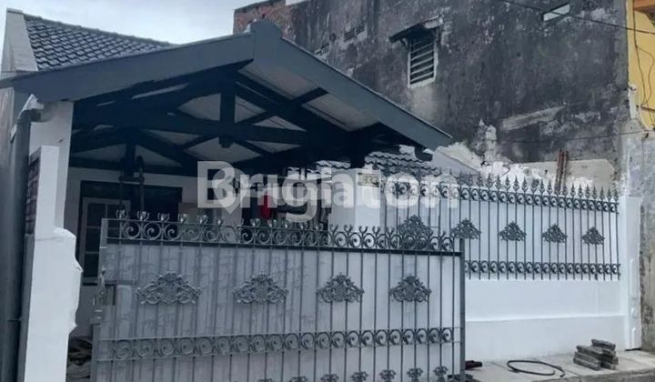 Strategic House in Pondok Candra Sidoarjo 1