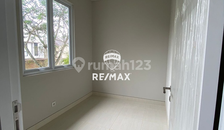 Ready-to-Live House in Vanya Park, BSD City 2