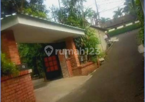 RUMAH RASA VILLA 5 KM DARI STASIUN MRT LEBAK BULUS MURAH LAHAN LUAS 1