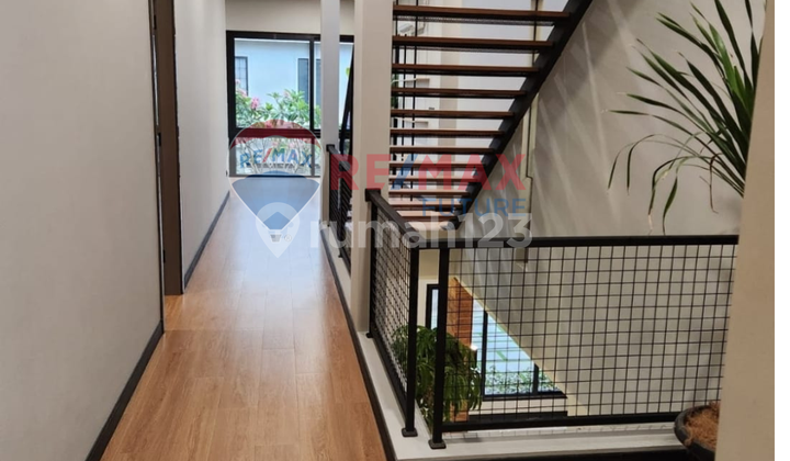 RUMAH SIAP HUNI -DE LATINOS CARIBBEAN BSD CITY-BRAND NEW & MODERN 2