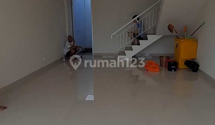 STRATEGIC SHOPHOUSE IN CITRA BUSINESS AVENUE BEST BUSINESS OPPORTUNITY 2