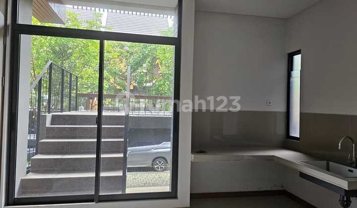 NEW SEMI-FURNISHED 2-STORY HOUSE GREENWICH CAELUS BSD 1