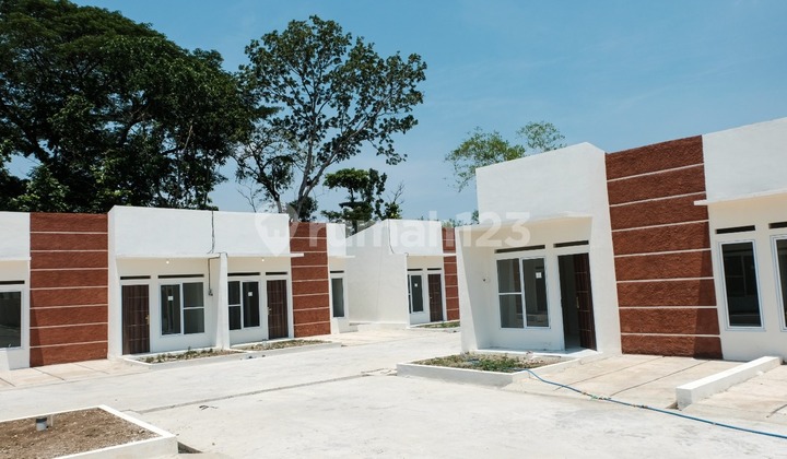 Comfortable Residence, Secure Legality, Strategic Location in Gubug