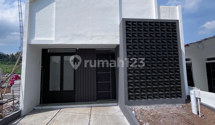 Akasahill Residence — Rumah Modern Minimalis & Asri di Boja 1