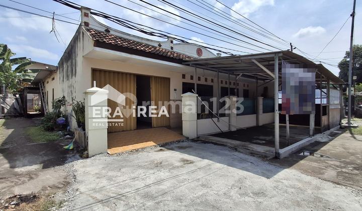 For Sale Business Space and Boarding House in Jogja Near Krapyak Islamic Boarding School For Sale Business Space and Boarding House in Jogja Near Krapyak Islamic Boarding School