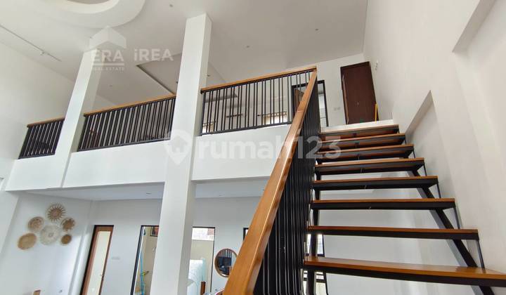 Rumah Jogja Dijual Dekat Hotel Hyatt, Ada Kolam Renang, Dekat Ugm, Dekat Jcm 2