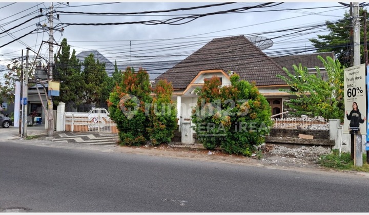 Rumah Disewa di area Demangan Jogja, dekat kampus Sanata Dharma, UNY, dan Atmajaya 2
