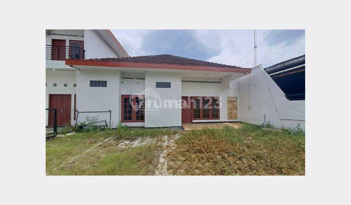 Rumah Jogja Disewakan dekat RS Hermina, dekat Lottemart, halaman luas 1