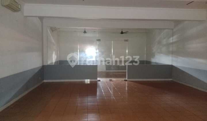 Ruko Disewakan dekat Kampus STIE YKPN dan UPN 2