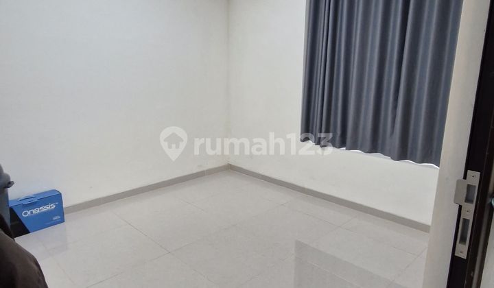 Golden Hills Serpong 2