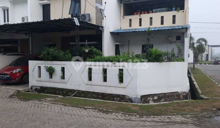Dijual Rumah Siap Huni 2 Lantai di Bumi Indah City Cluster Victoria 2