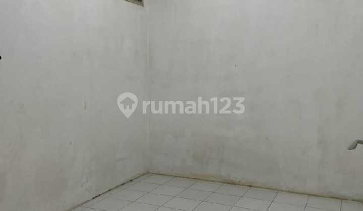 Dijual Cepat Rumah di Perumahan Medang Lestari 2