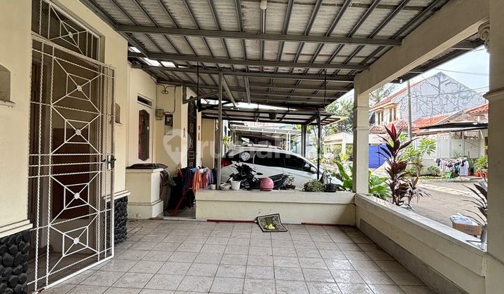 Dijual Cepat Rumah di Taman Ubud Lippo Karawaci Dijual Cepat Rumah di Taman Ubud Lippo Karawaci