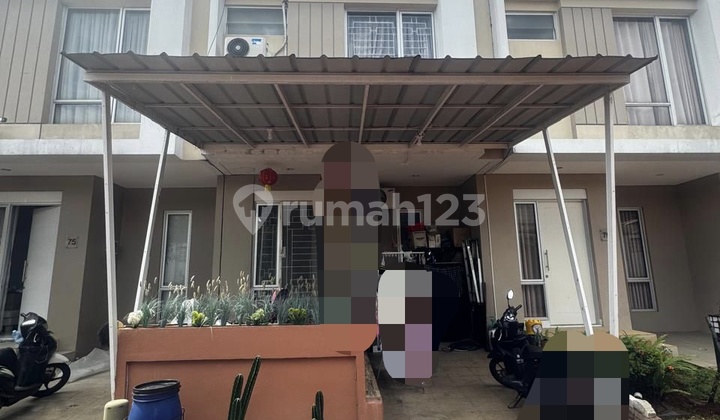 Two-Story House Suitable for Millennials