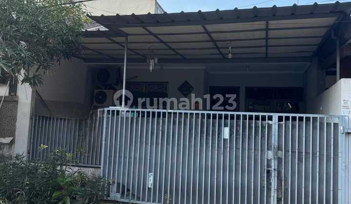 Rumah Cantik 900 Juta di Harapan Indah Siap Huni & Strategis (13657 MIA)