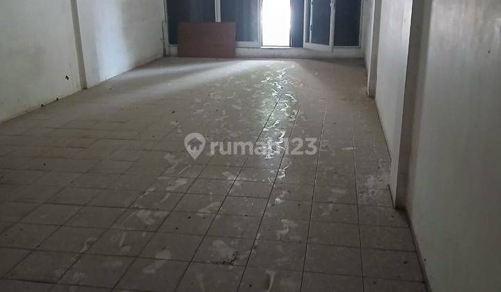 Disewakan Ruko 3 Lantai Pinggir Jalan Jatiasih, Kota Bekasi 2
