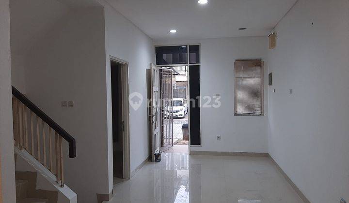 Disewakan Rumah Cluster Grand Galaxy Siap Huni  1