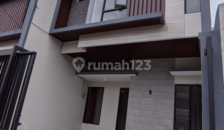 Dijual Rumah 2 Lantai di Klampis Anom Wisma Mukti Dijual Rumah 2 Lantai di Klampis Anom Wisma Mukti