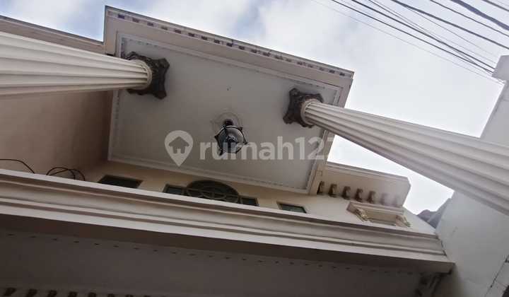 Miliki Hunian Exlusive Di Tebet Dengan Desain Modern Minimalis 