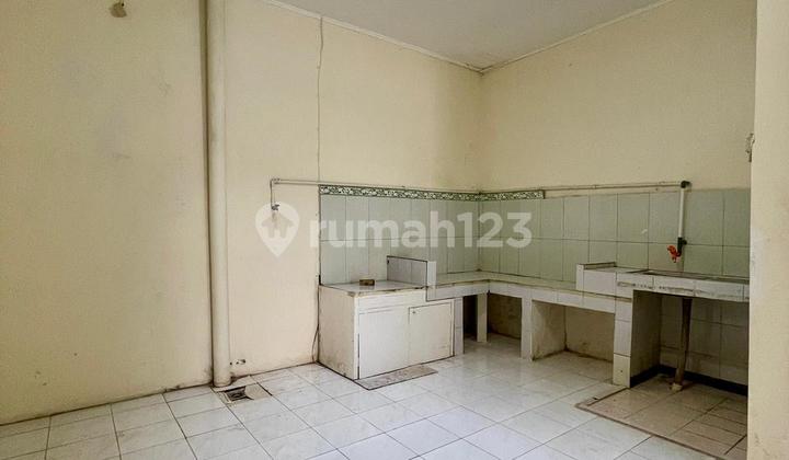 House for sale in Depok, Cilodong Jatijajar near the national road. 2