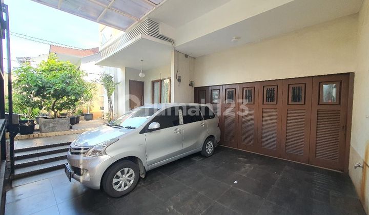 Rumah Di Pusat Kota Jakarta Mudah Kemanapun Sangat Strategis 2
