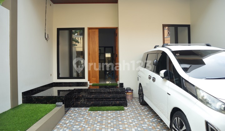 Rumah Desain Minimalis Di Pondok Kelapa Jakarta Timur 