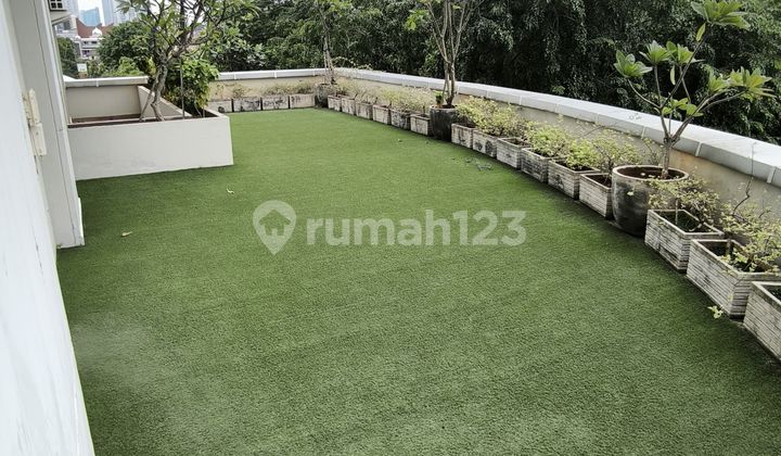 Apartemen Dijual Di Tebet, Dekat stasiun Cawang, MRT Cawang. 2