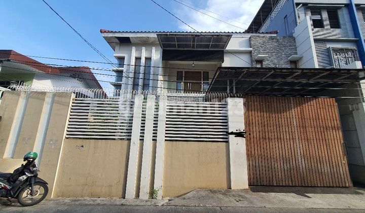 Rumah Di Pusat Kota Jakarta Mudah Kemanapun Sangat Strategis 1