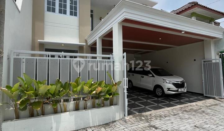Jual Rumah 2 Lantai Dsleman 2