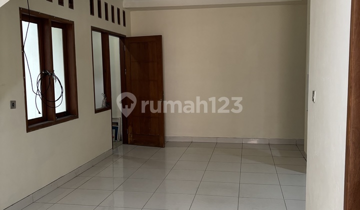 For Sale Beautiful, Neat, Move-In Ready House in Kelapa Gading, 2 Floors, South Facing.