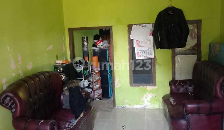 "House in Cisaranten, A Peaceful Ambiance in the Heart of East Bandung" "House in Cisaranten, A Peaceful Ambiance in the Heart of East Bandung"