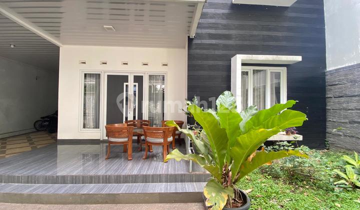 Comfortable Modern House in Giri Mekar Complex, Cilengkrang, Bandung