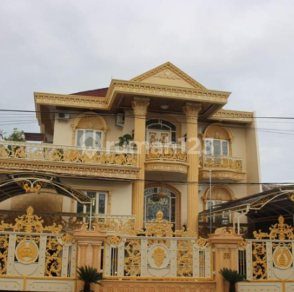 Rumah Mewah 3Lantai Full Furnished Dekat Rs Urip Sumoharjo Lampung