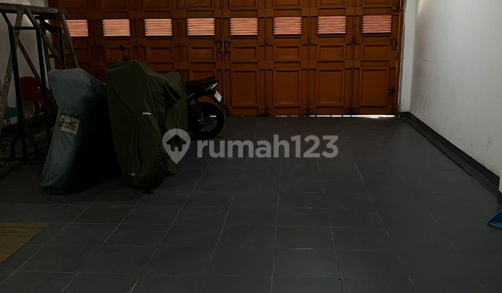 Strategic 2-Story Shop House in Legundi Sukarame, Lampung 2