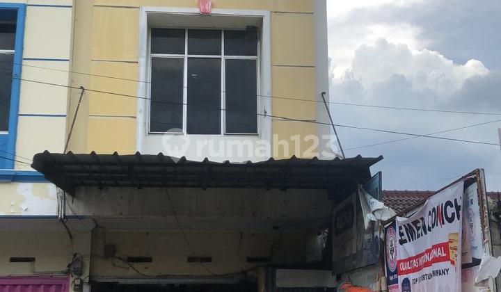 Strategic 3-Story Shophouse on Jalan Gajah Mada 1