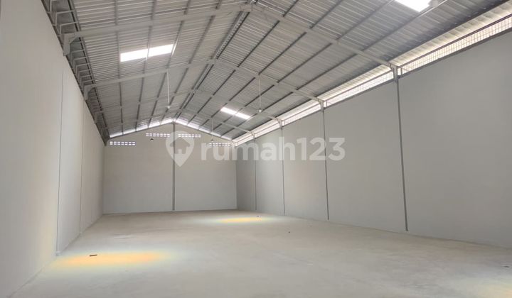 Warehouse Plus Office in the Sukabumi Lampung Warehouse Complex Warehouse Plus Office in the Sukabumi Lampung Warehouse Complex