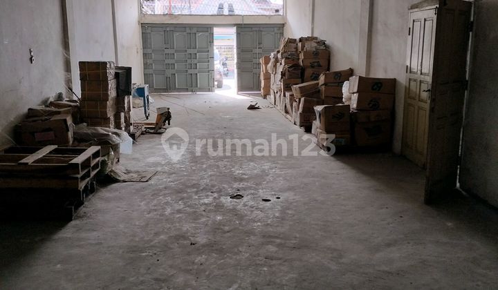 The One and Only!!! Two-Door Shop-House on Nenas Street 2