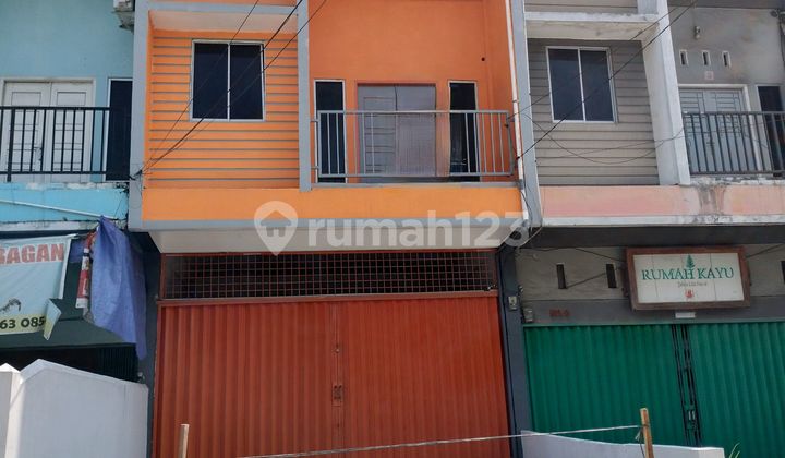 Rented Shophouse for Business, Office, Suitable Location.