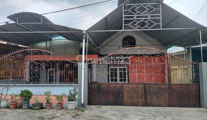 Rumah Dijual Cepat. Area Riau Ujung Semi Furnished 1