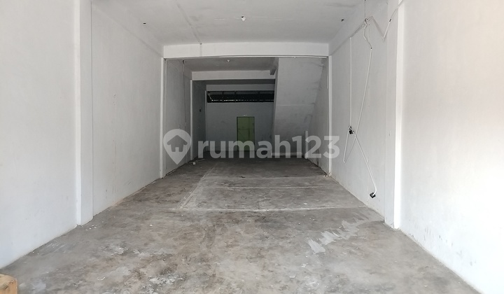 3-Story Shop House Suitable for Culinary Business. Daily Cafe. Office, Etc. 3-Story Shop House Suitable for Culinary Business. Daily Cafe. Office, Etc.