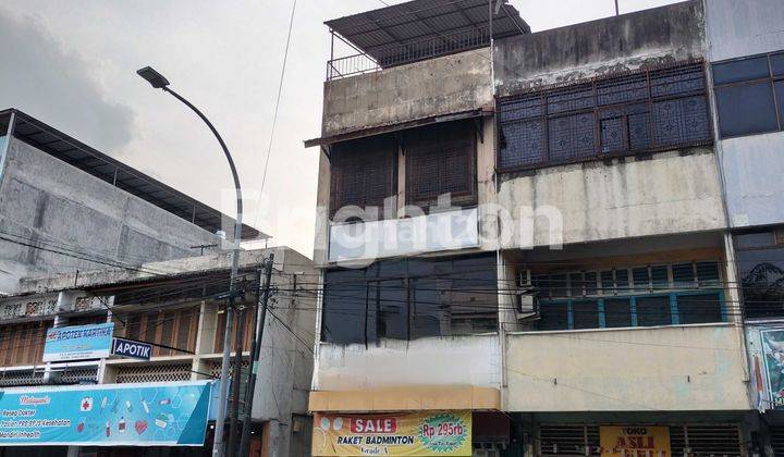 ruko 3,5 lantai (Ahmad yani) 1