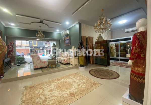 Beautiful 2-Door Connected Shophouse Worth Investing 2