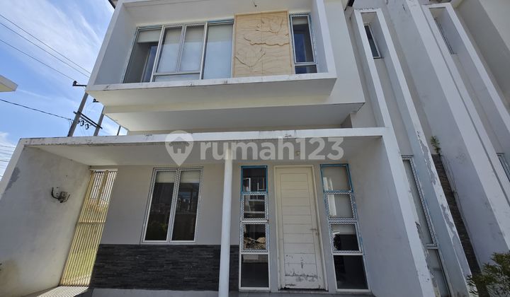 Rumah Cluster Eksklusif Di Area Sudirman