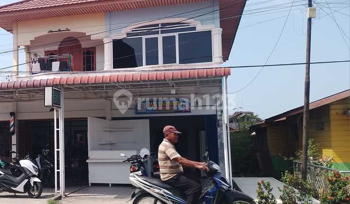 2-Storey Shop House Strategically Located in the City Center